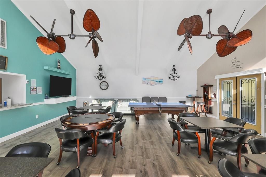 Activo con contrato: $175,000 (2 camas, 2 baños, 964 Pies cuadrados)