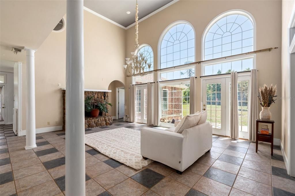 For Sale: $967,000 (5 beds, 3 baths, 3270 Square Feet)