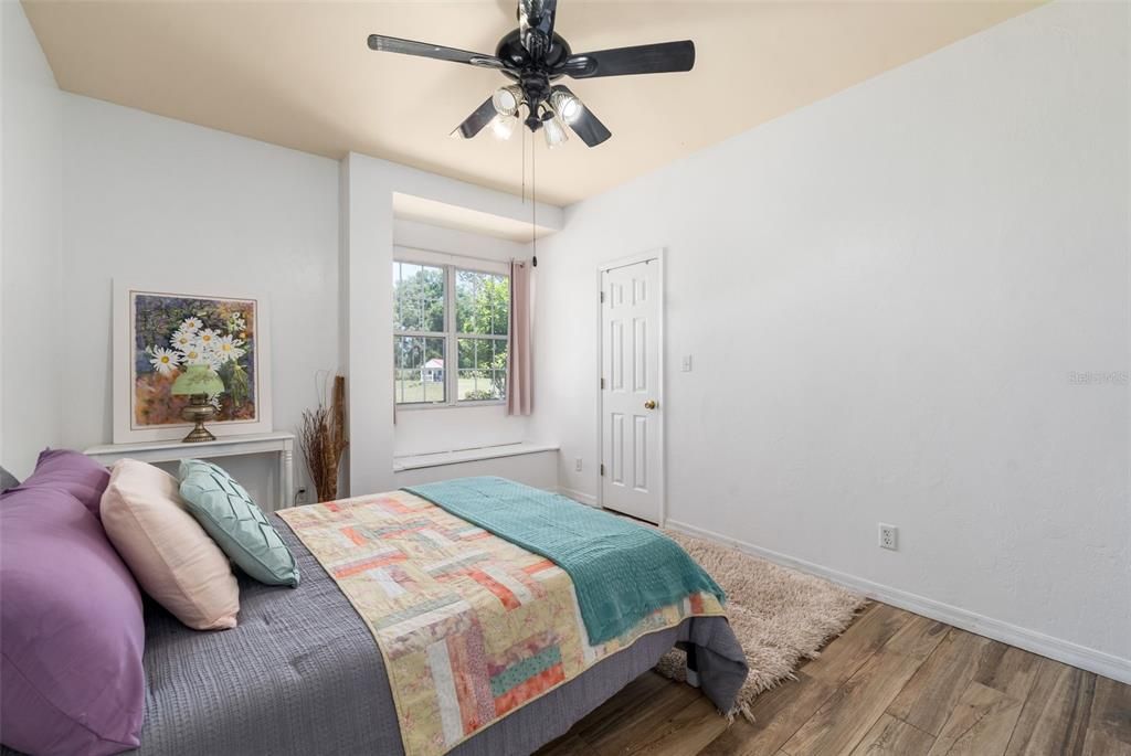 For Sale: $967,000 (5 beds, 3 baths, 3270 Square Feet)