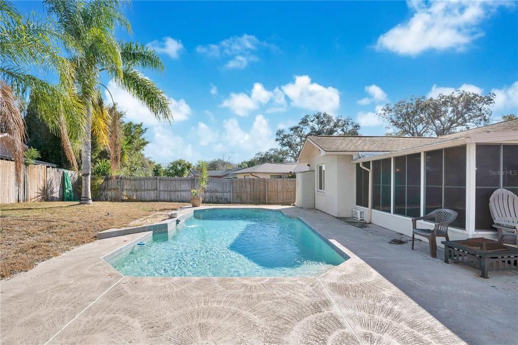 Active With Contract: $329,000 (3 beds, 2 baths, 1506 Square Feet)