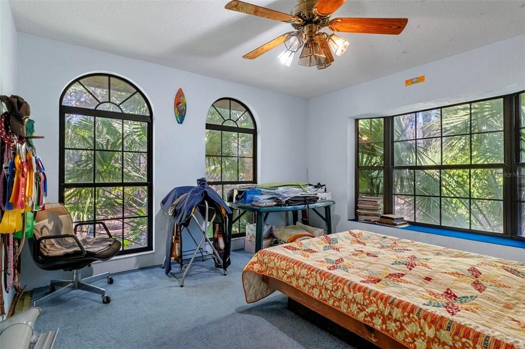 En Venta: $1,900,000 (7 camas, 4 baños, 4718 Pies cuadrados)