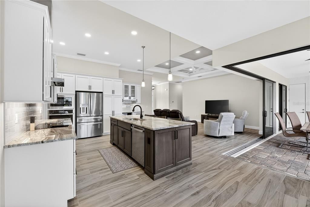 For Sale: $1,000,000 (3 beds, 2 baths, 2319 Square Feet)