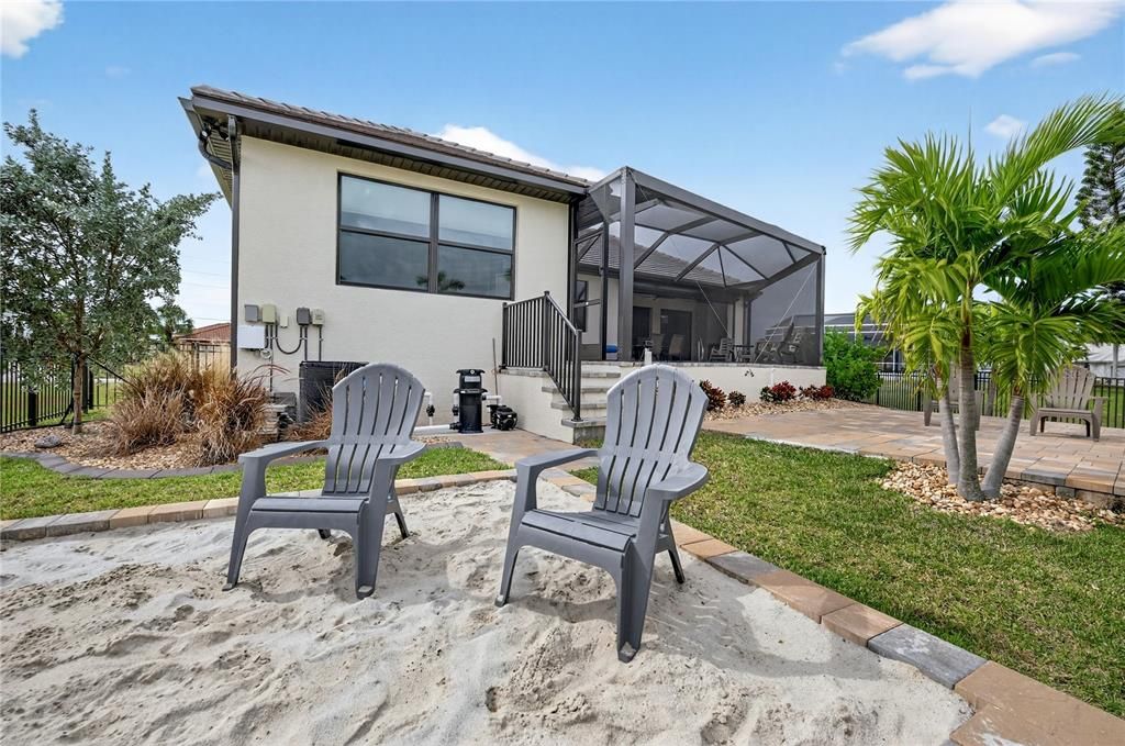 For Sale: $1,000,000 (3 beds, 2 baths, 2319 Square Feet)