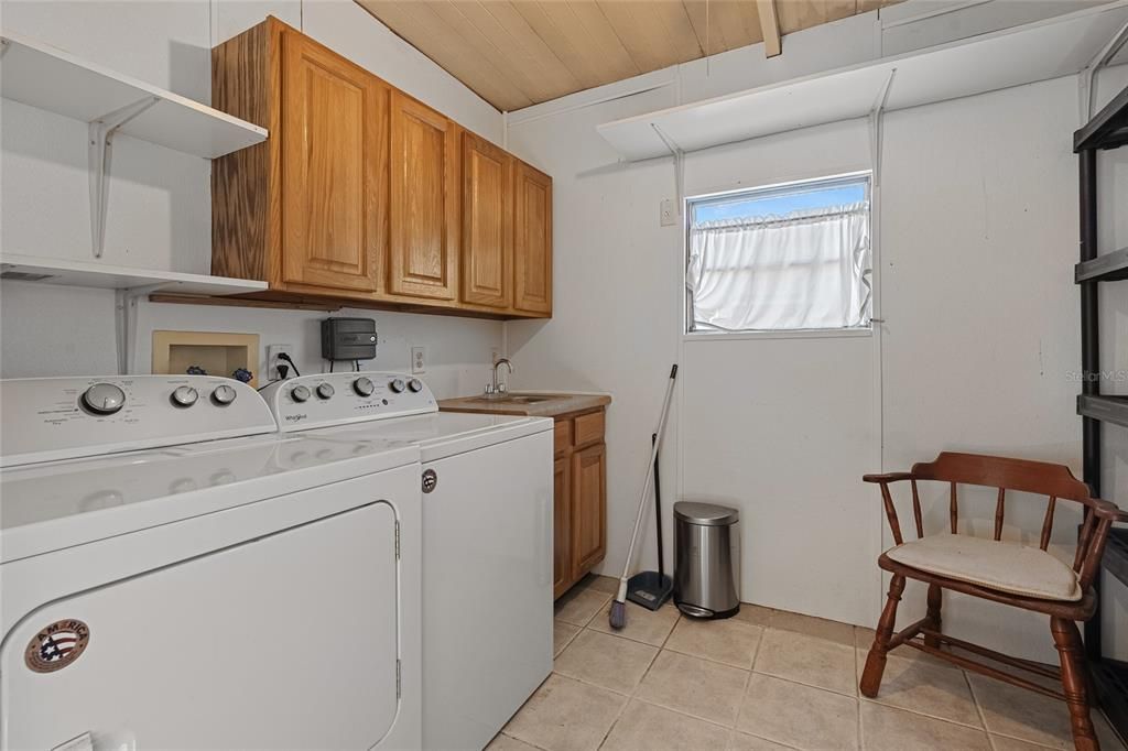 En Venta: $79,900 (2 camas, 2 baños, 1110 Pies cuadrados)
