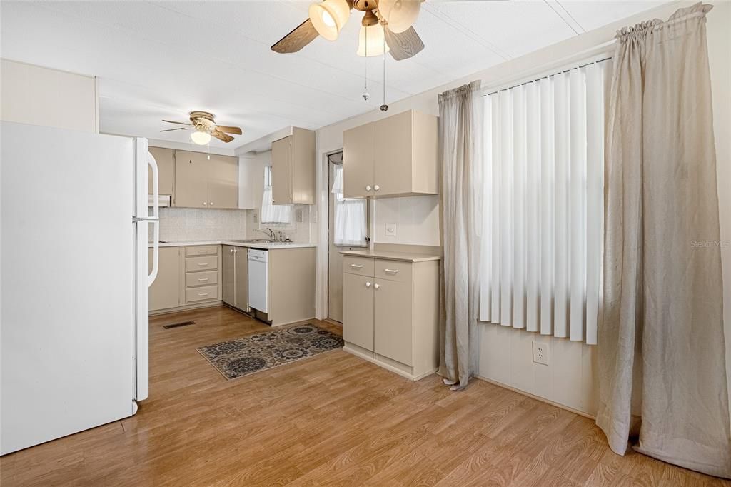 En Venta: $79,900 (2 camas, 2 baños, 1110 Pies cuadrados)
