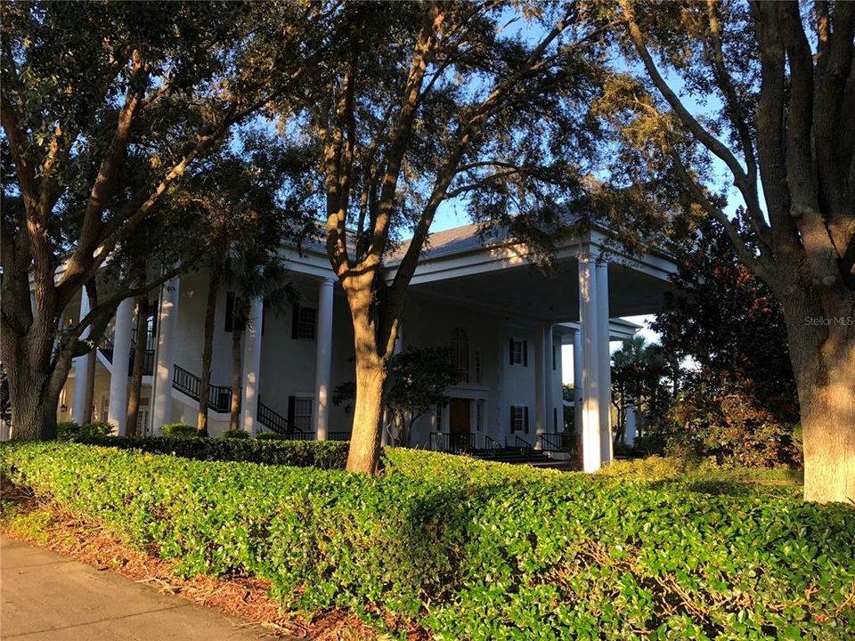 For Sale: $165,000 (2 beds, 2 baths, 1144 Square Feet)