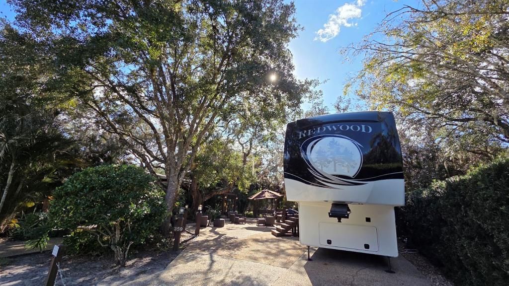 En Venta: $249,000 (0.09 acres)