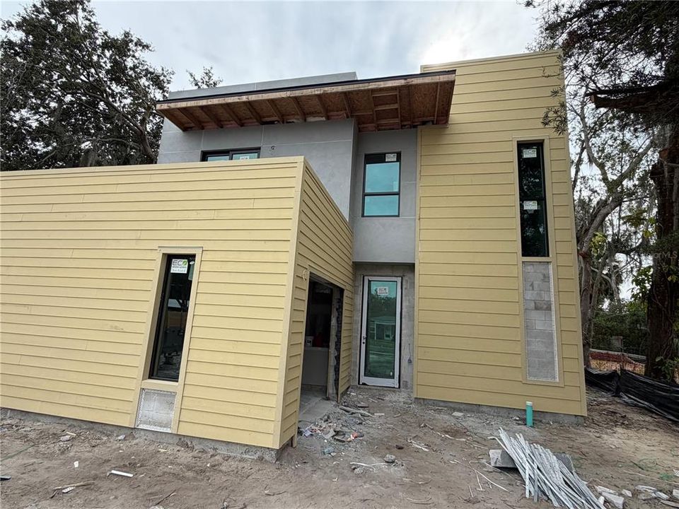 For Sale: $1,750,000 (4 beds, 2 baths, 2350 Square Feet)