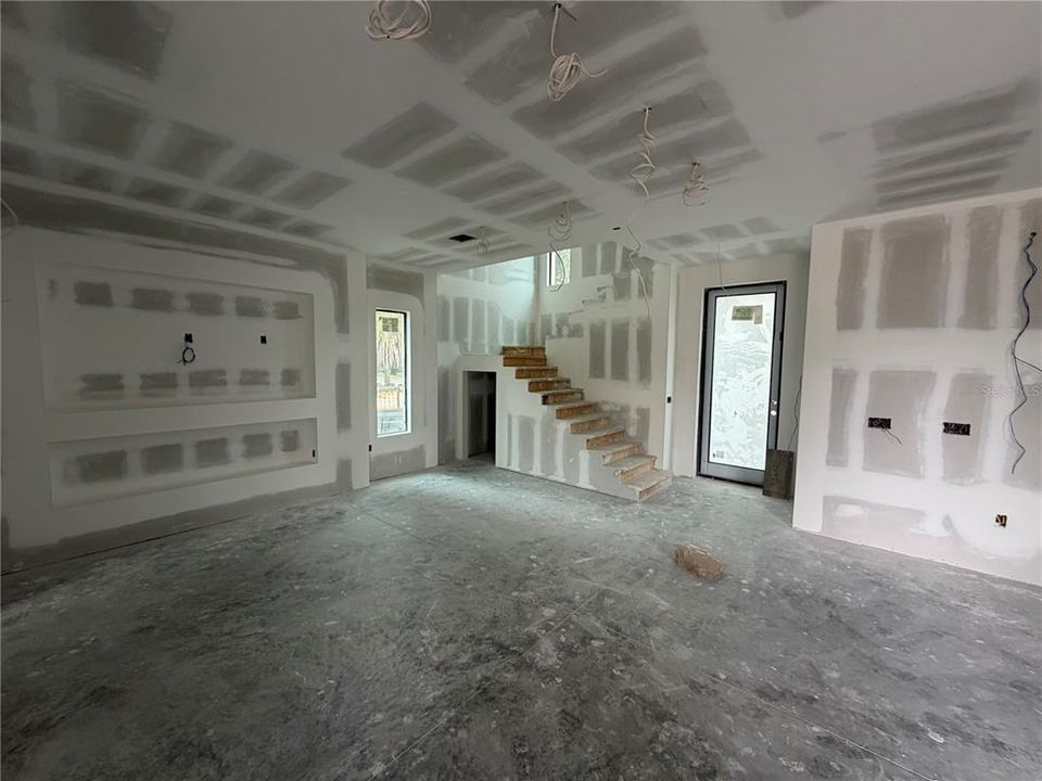 For Sale: $1,750,000 (4 beds, 2 baths, 2350 Square Feet)