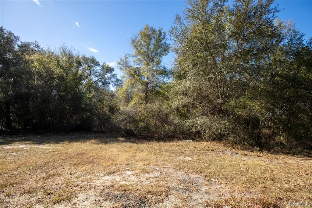 待售: $25,000 (0.68 acres)