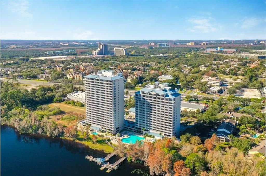 Под контрактом: $189,000 (1 спален, 2 ванн, 798 Квадратных фут)