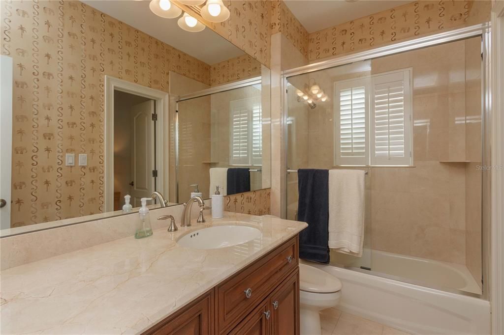 В аренду: $12,000 (3 спален, 3 ванн, 2646 Квадратных фут)