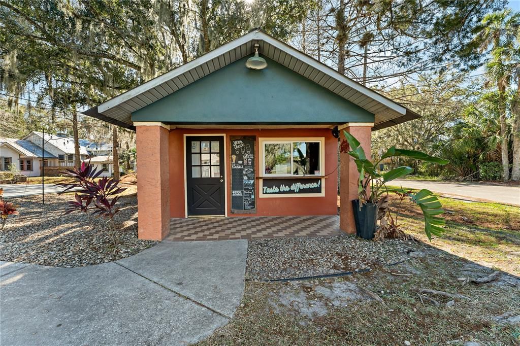 En Venta: $899,000 (0 camas, 0 baños, 2444 Pies cuadrados)