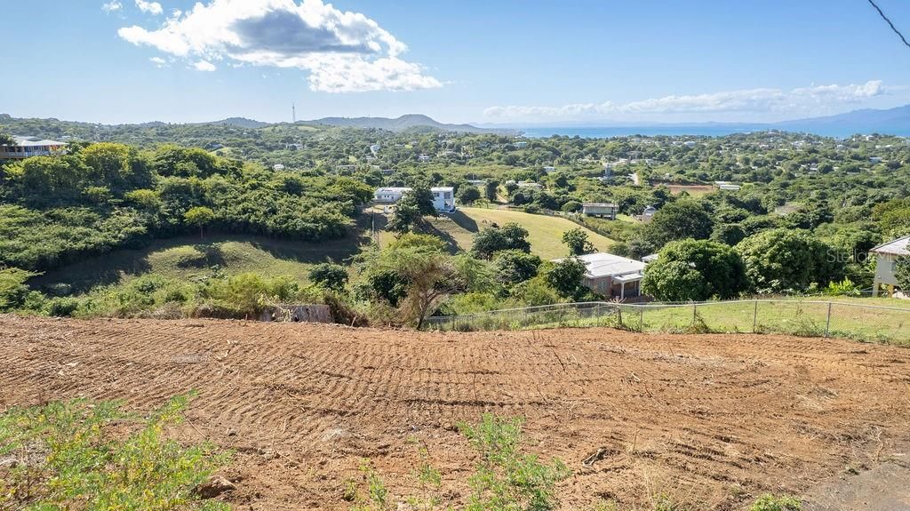 На продажу: $125,000 (0.43 acres)