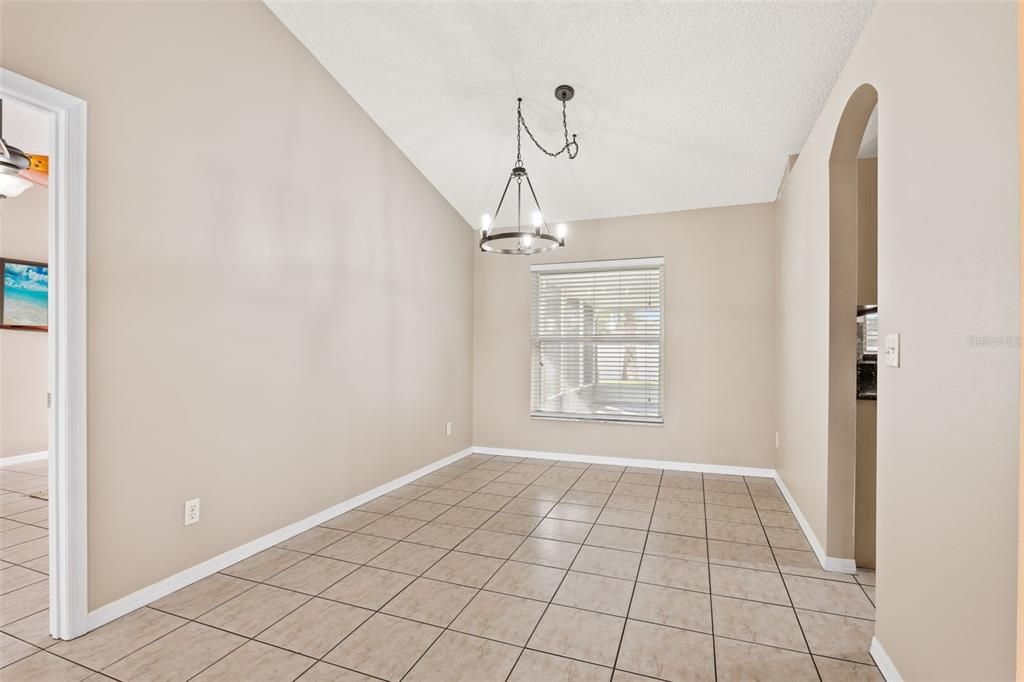 Active With Contract: $334,999 (4 beds, 2 baths, 1712 Square Feet)