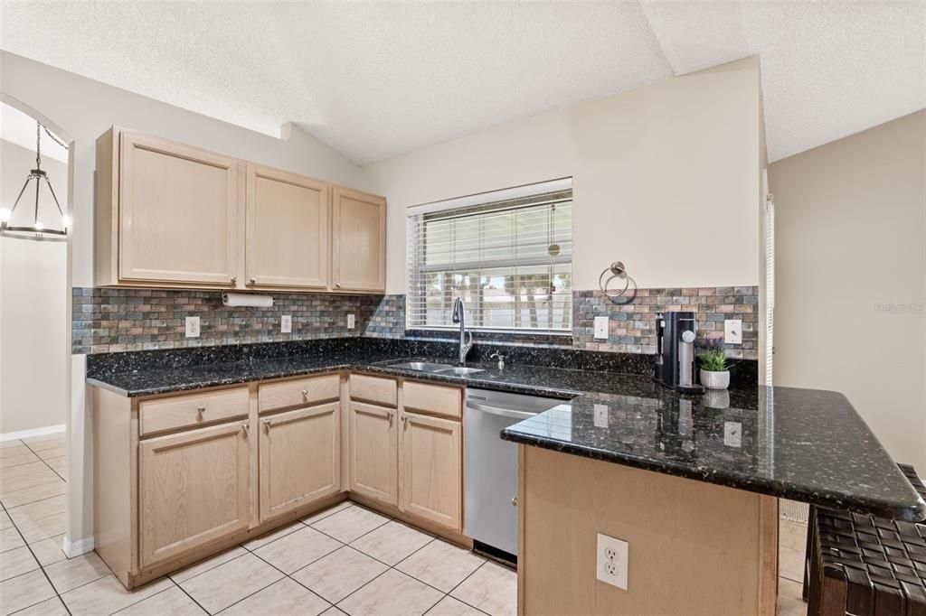 Active With Contract: $334,999 (4 beds, 2 baths, 1712 Square Feet)