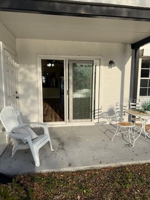 Activo con contrato: $225,000 (2 camas, 2 baños, 1010 Pies cuadrados)