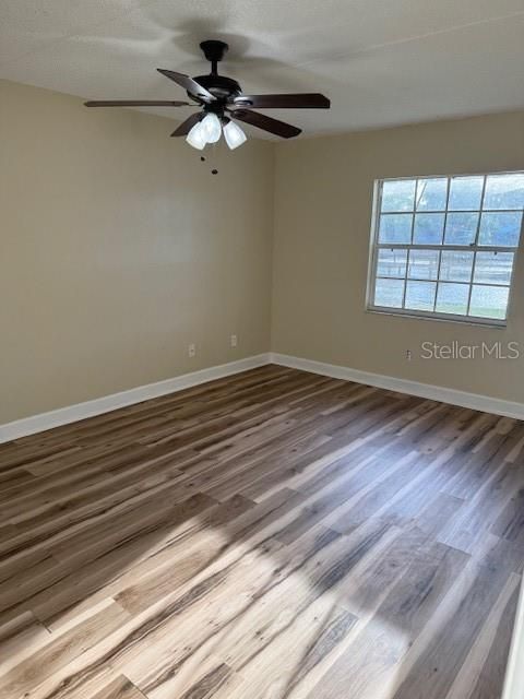 Activo con contrato: $225,000 (2 camas, 2 baños, 1010 Pies cuadrados)