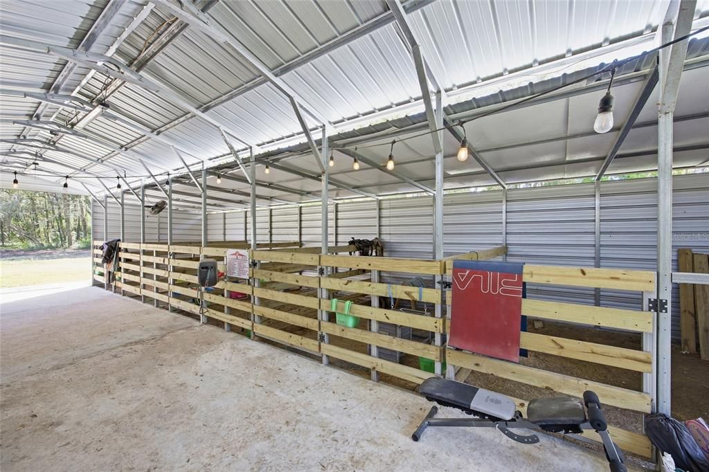 En Venta: $520,000 (10.28 acres)