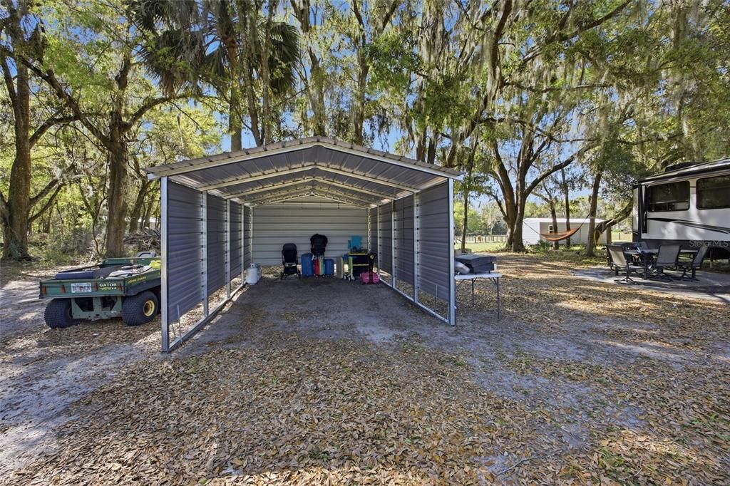 En Venta: $520,000 (10.28 acres)