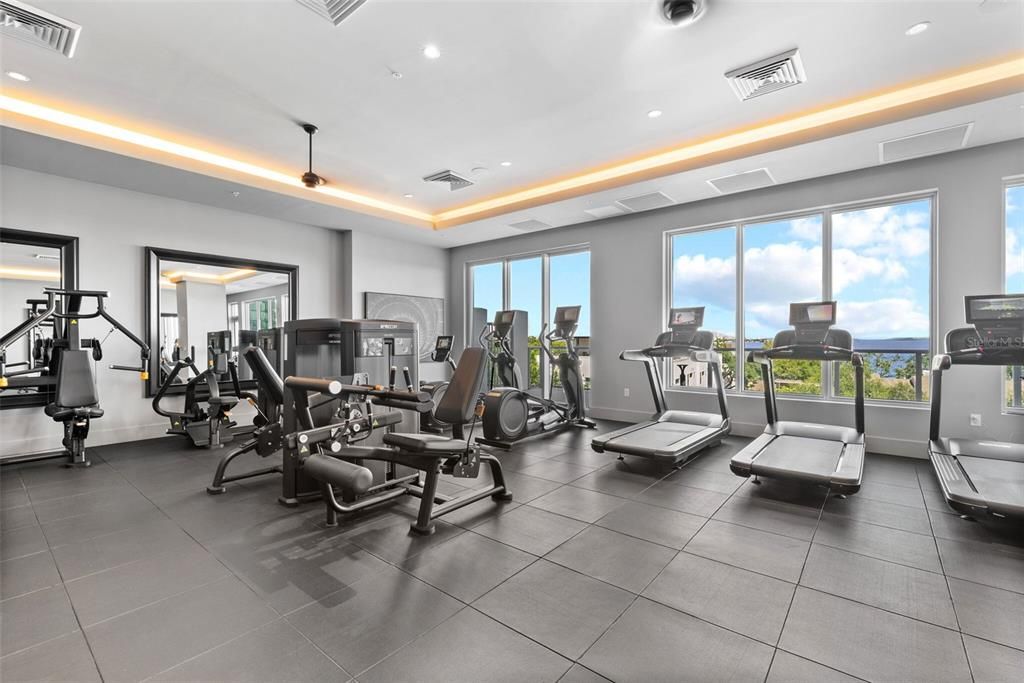Active With Contract: $2,100,000 (4 beds, 3 baths, 2896 Square Feet)