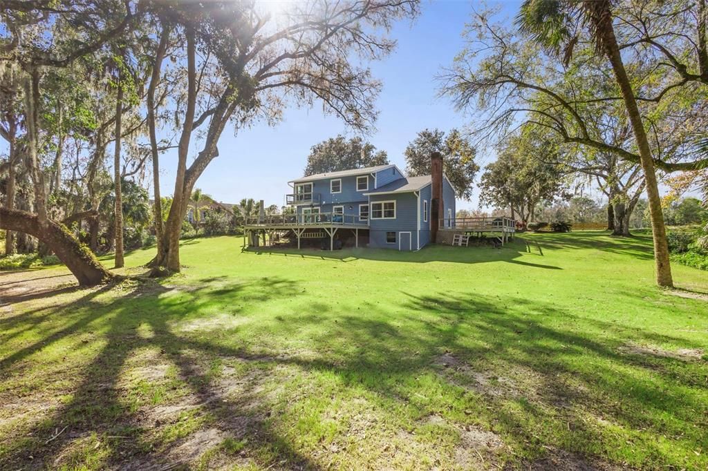 Activo con contrato: $575,000 (3 camas, 3 baños, 1964 Pies cuadrados)