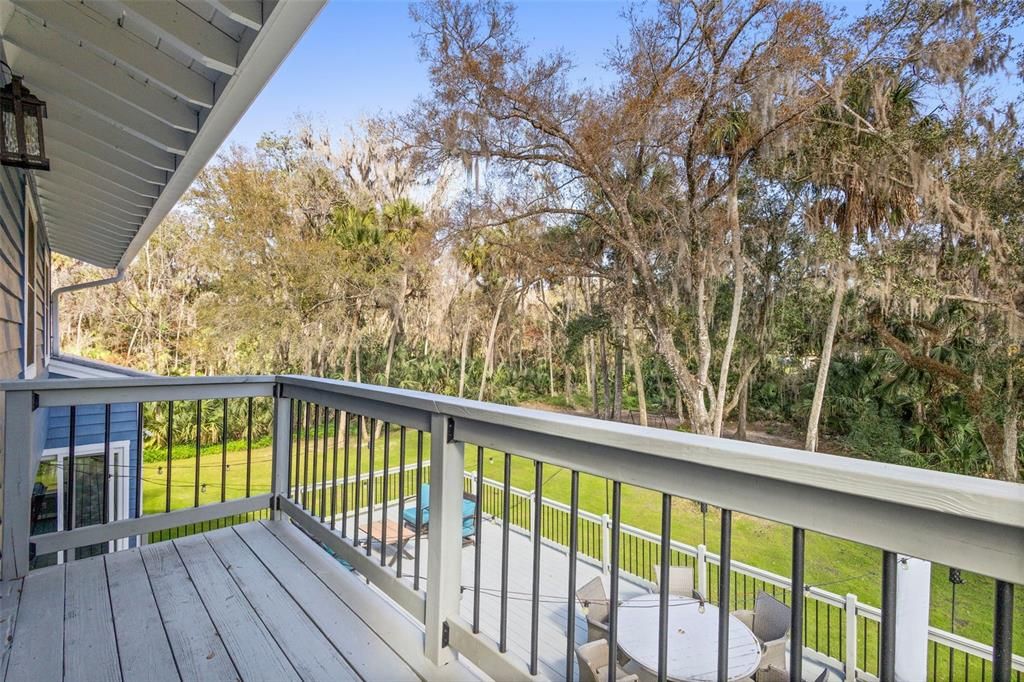 Activo con contrato: $575,000 (3 camas, 3 baños, 1964 Pies cuadrados)