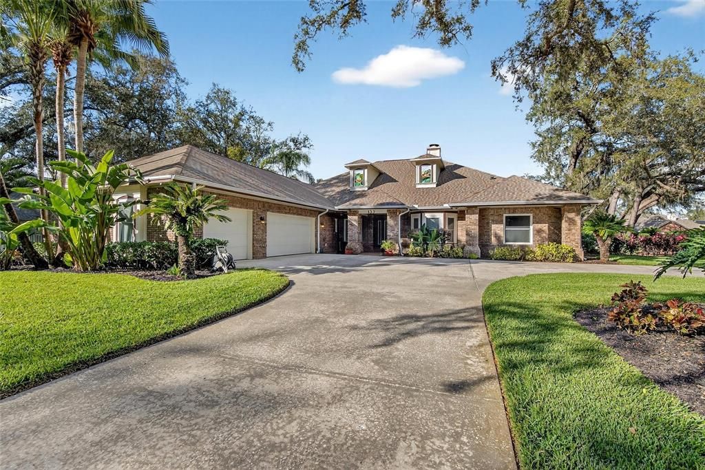 For Sale: $769,000 (4 beds, 3 baths, 3543 Square Feet)