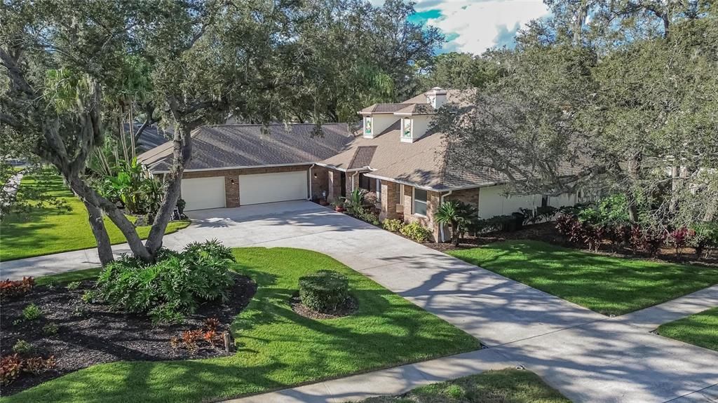 For Sale: $769,000 (4 beds, 3 baths, 3543 Square Feet)
