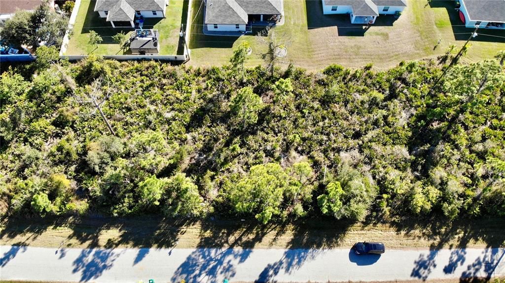 Activo con contrato: $15,000 (0.23 acres)