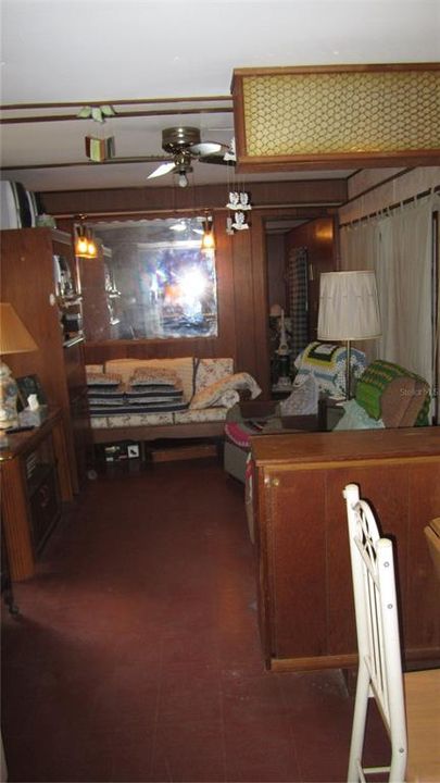 For Sale: $85,000 (2 beds, 1 baths, 510 Square Feet)