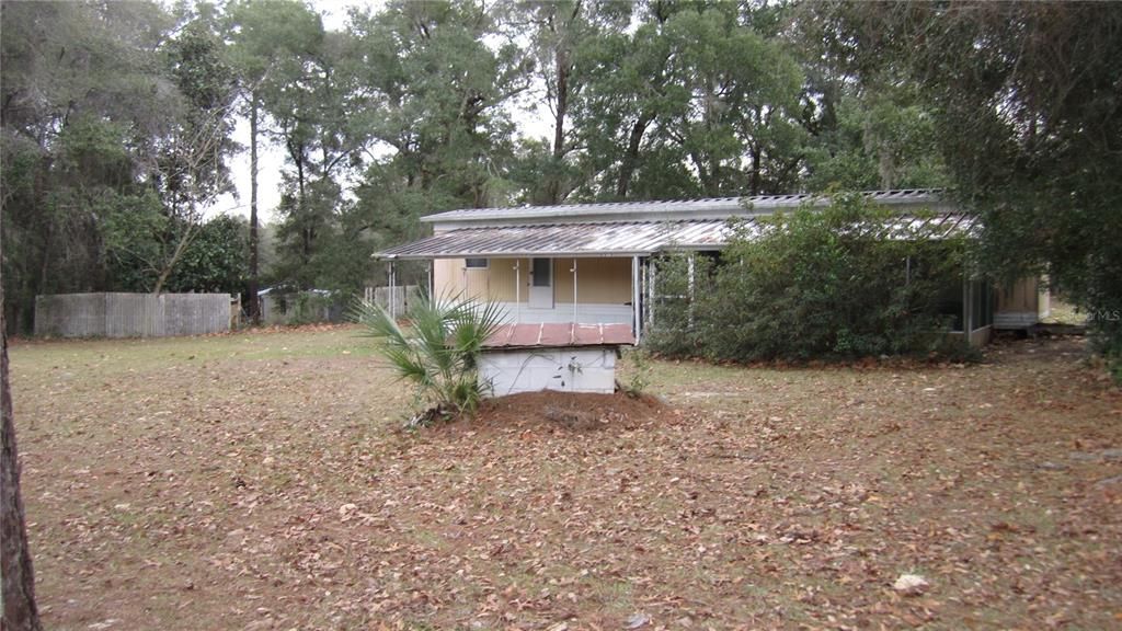 For Sale: $85,000 (2 beds, 1 baths, 510 Square Feet)