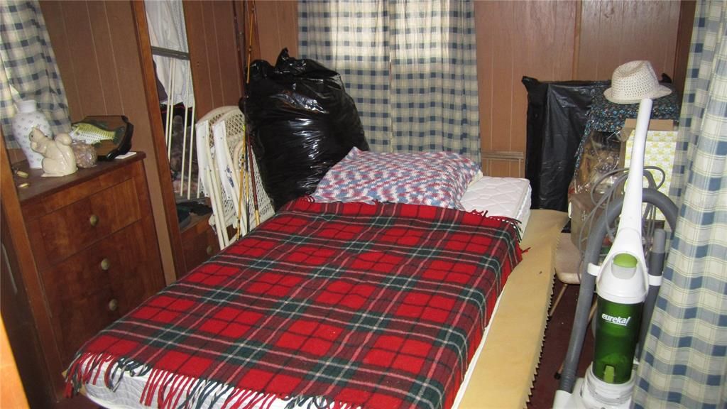 For Sale: $85,000 (2 beds, 1 baths, 510 Square Feet)