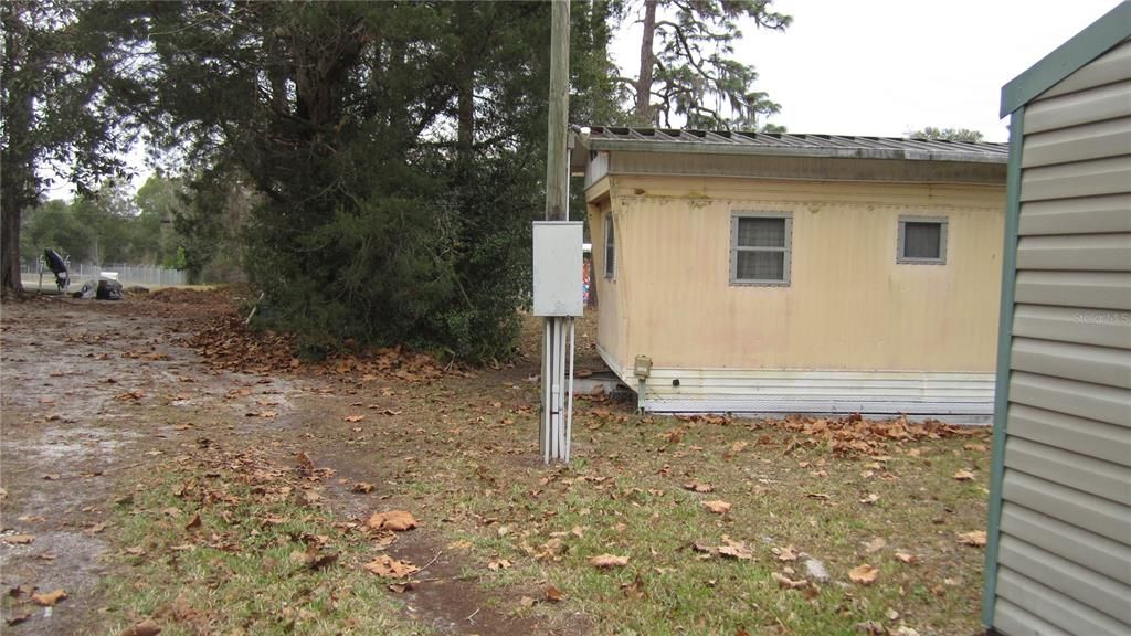 For Sale: $85,000 (2 beds, 1 baths, 510 Square Feet)