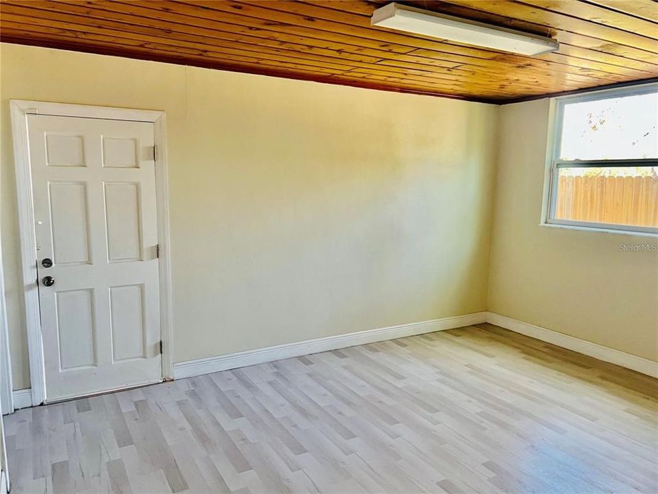 For Sale: $599,995 (0 beds, 0 baths, 5944 Square Feet)