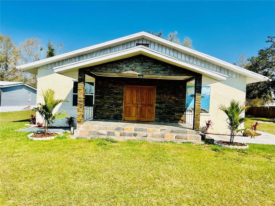 For Sale: $599,995 (0 beds, 0 baths, 5944 Square Feet)