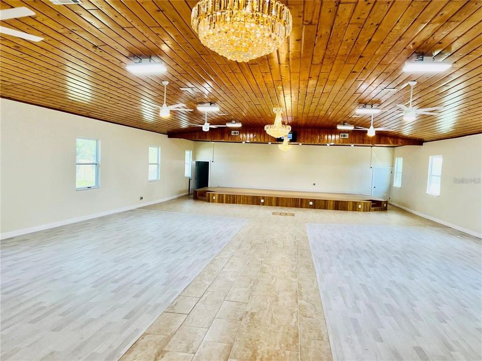 For Sale: $599,995 (0 beds, 0 baths, 5944 Square Feet)