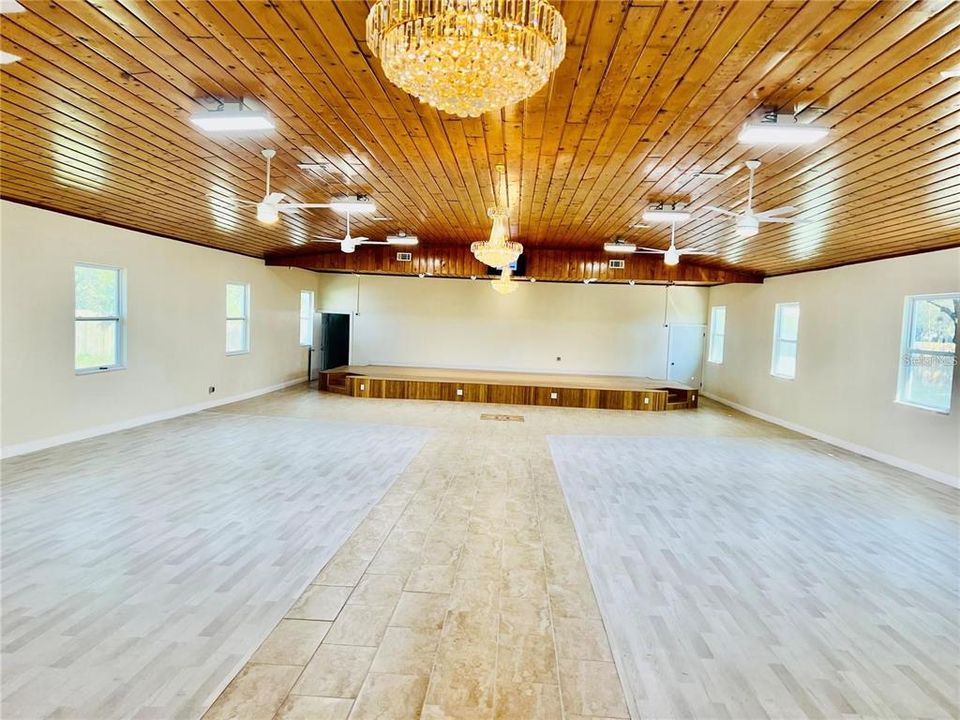 For Sale: $599,995 (0 beds, 0 baths, 5944 Square Feet)