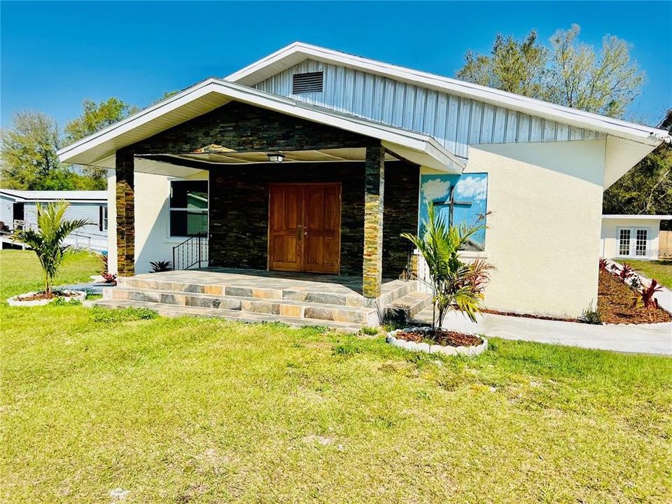 For Sale: $599,995 (0 beds, 0 baths, 5944 Square Feet)