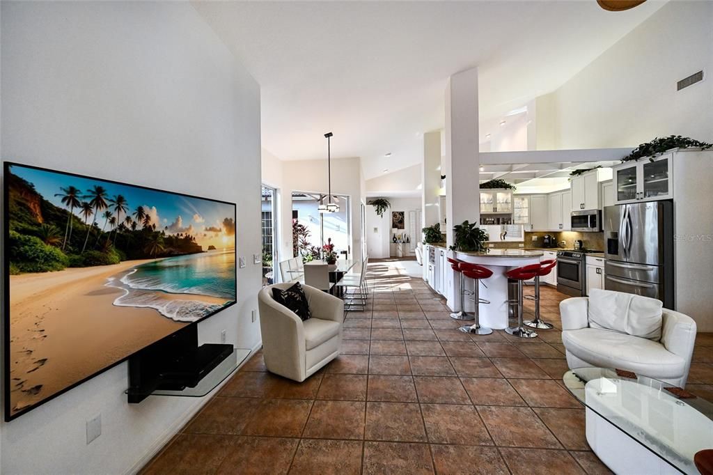 En Venta: $870,000 (3 camas, 3 baños, 2188 Pies cuadrados)
