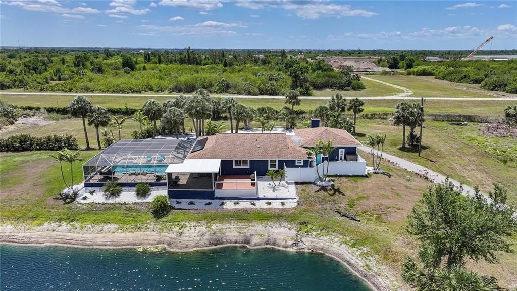 На продажу: $797,999 (3 спален, 3 ванн, 1945 Квадратных фут)