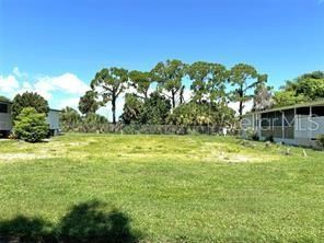 На продажу: $5,000 (0.15 acres)