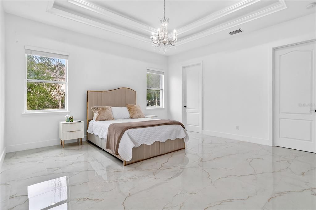 En Venta: $820,000 (4 camas, 4 baños, 2559 Pies cuadrados)