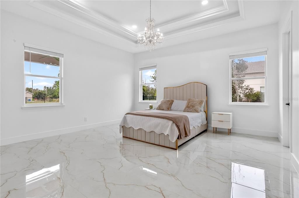 En Venta: $820,000 (4 camas, 4 baños, 2559 Pies cuadrados)