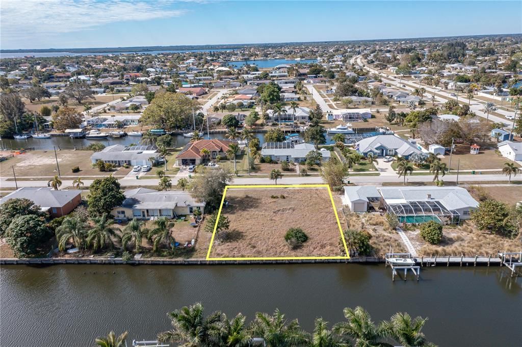 待售: $279,000 (0.29 acres)