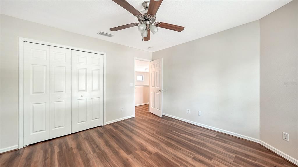 Activo con contrato: $470,000 (5 camas, 3 baños, 2888 Pies cuadrados)
