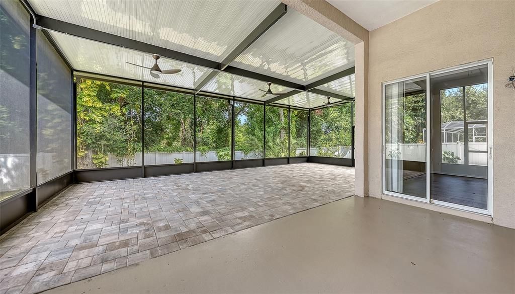 Activo con contrato: $470,000 (5 camas, 3 baños, 2888 Pies cuadrados)