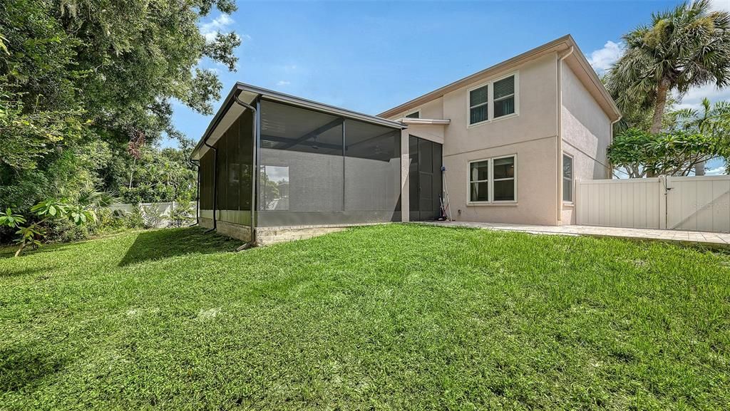 Activo con contrato: $470,000 (5 camas, 3 baños, 2888 Pies cuadrados)