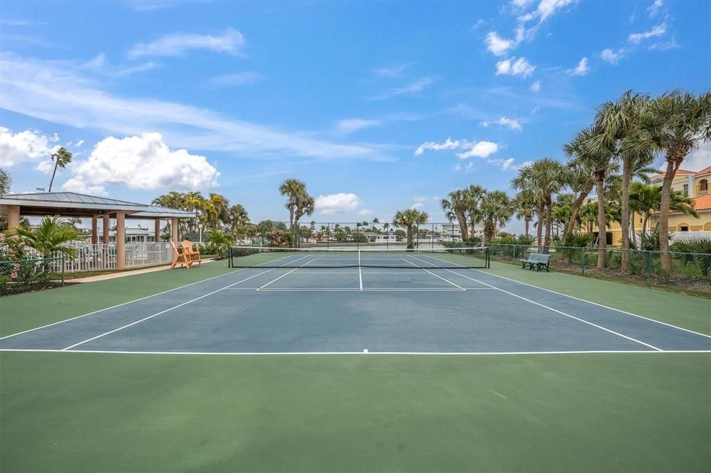 En Venta: $1,050,000 (3 camas, 2 baños, 1220 Pies cuadrados)