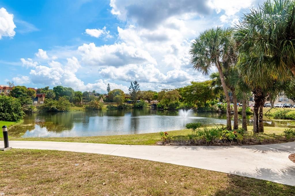 For Sale: $100,000 (2 beds, 2 baths, 1130 Square Feet)
